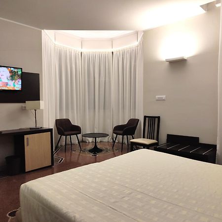 Hotel Vittoria Genova Eksteriør billede