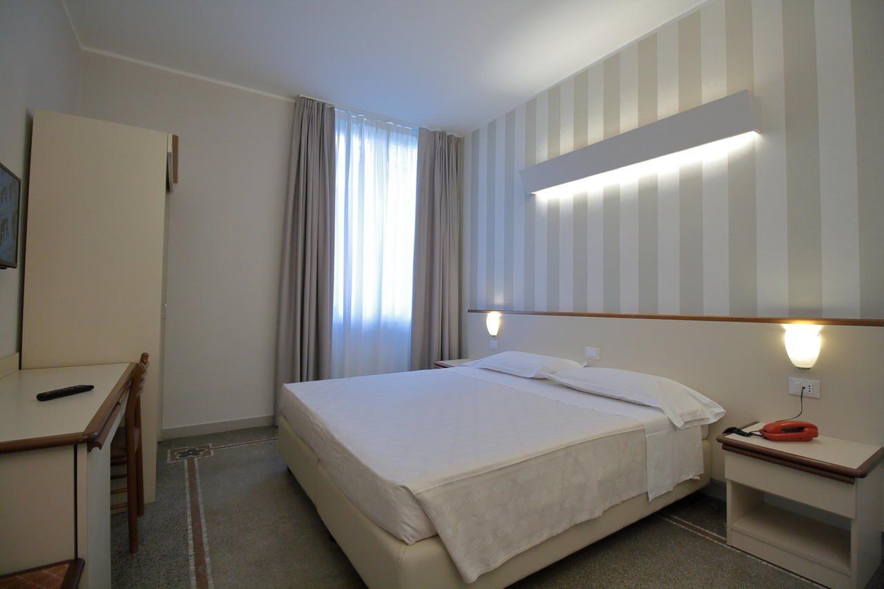 Hotel Vittoria Genova Eksteriør billede
