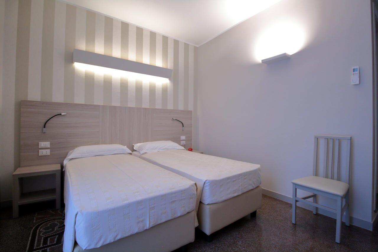 Hotel Vittoria Genova Eksteriør billede
